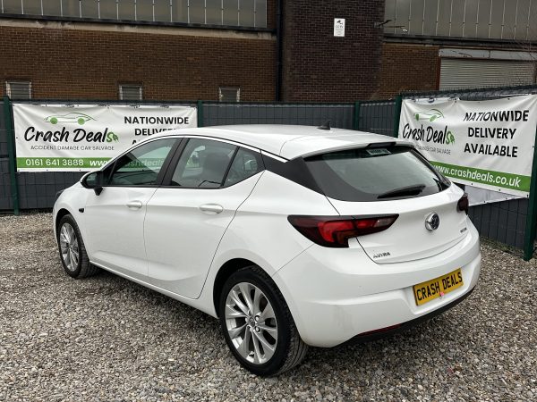 Vauxhall Astra 1.0i Turbo ecoFLEX Tech Line Hatchback 5dr Petrol Manual Euro 6